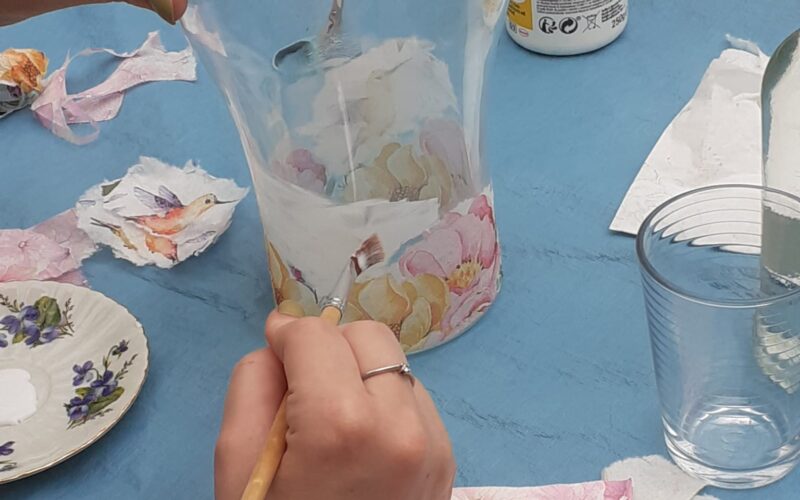 Decoupage