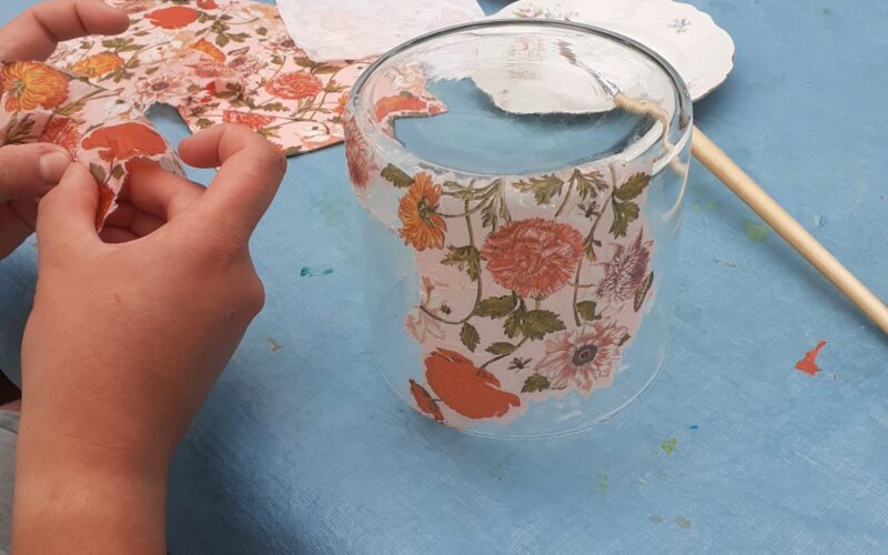 Decoupage